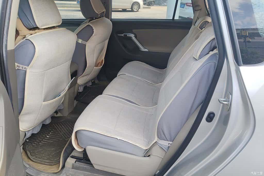 Toyota 180E, 2012 11