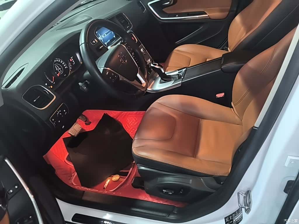 Volvo S60, 2016 15