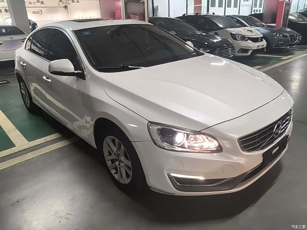 Volvo S60, 2016 4