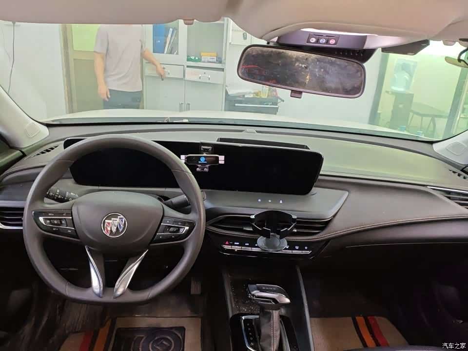 Buick Verano, 2023 2