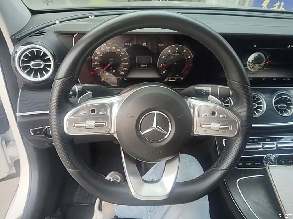 Mercedes-Benz E-Class, 2019 11
