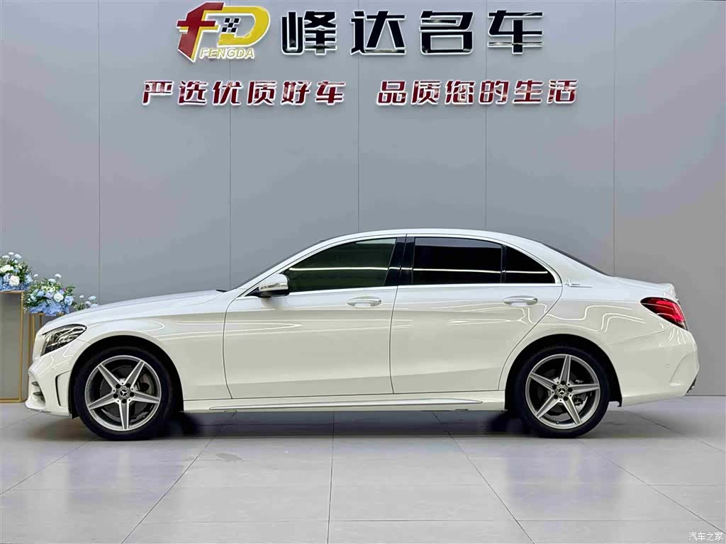 Mercedes-Benz C-Class, 2019 4