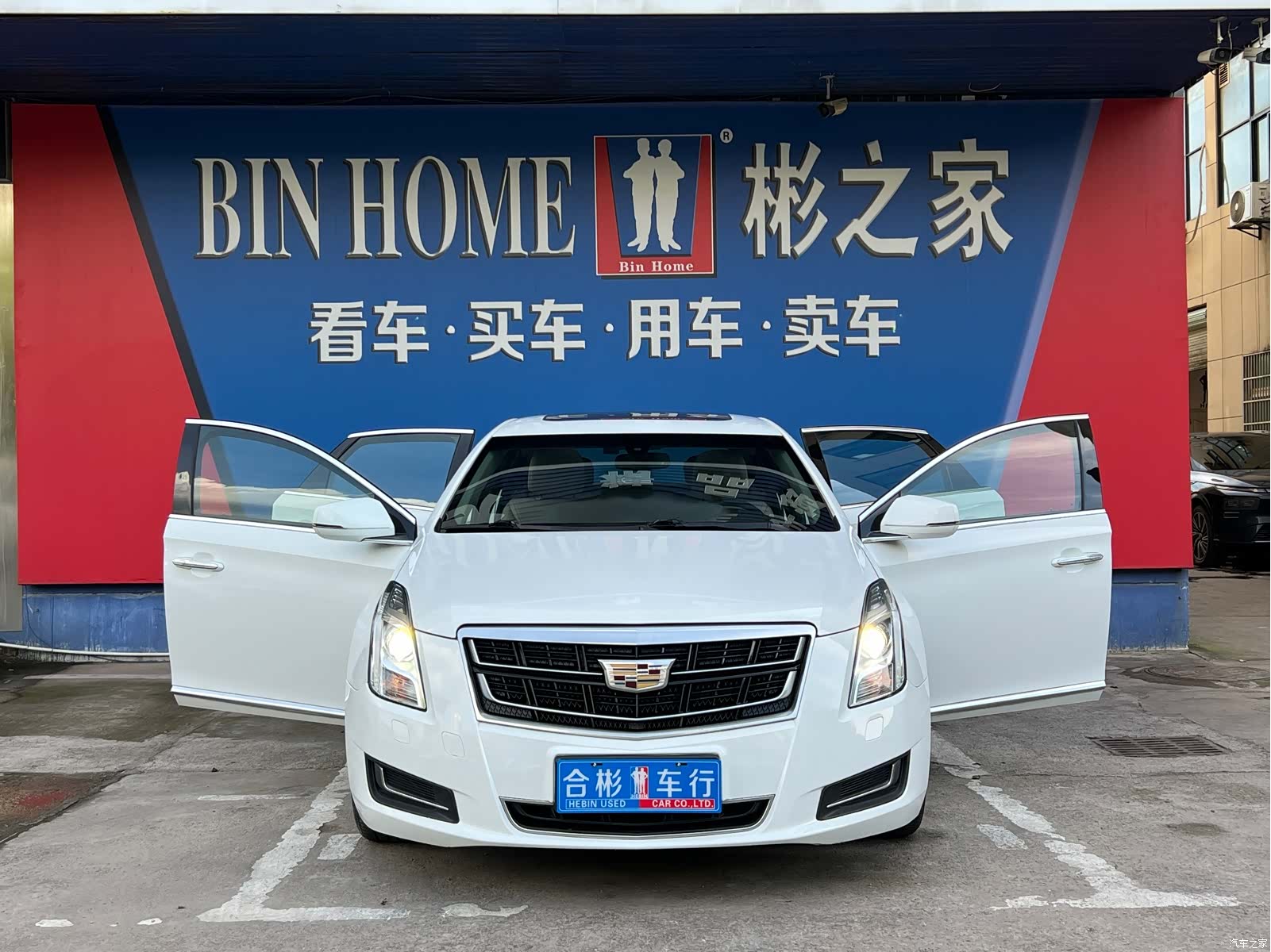 Cadillac XTS, 2016 все фото