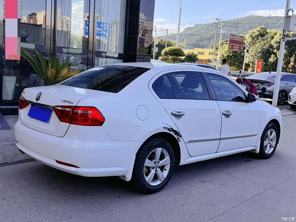Volkswagen Lavida, 2016 4