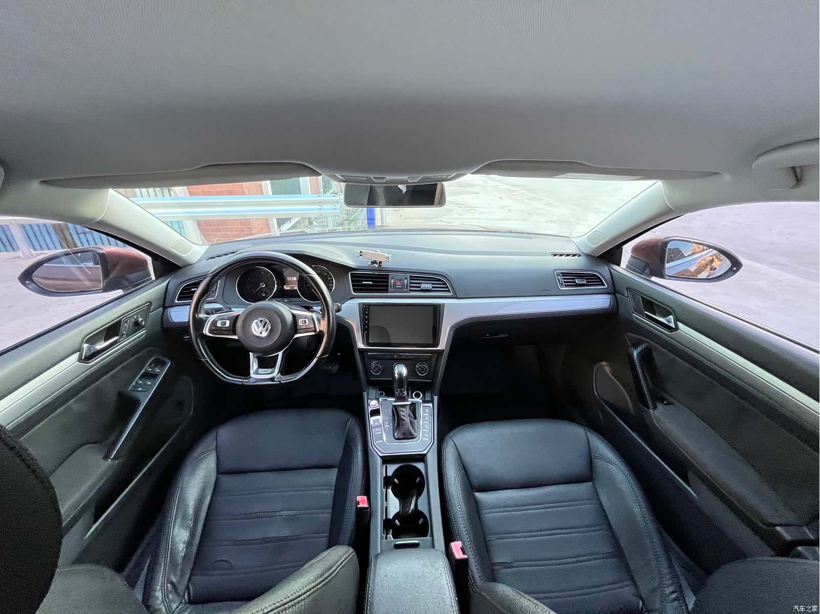 Volkswagen Lamando, 2015 13
