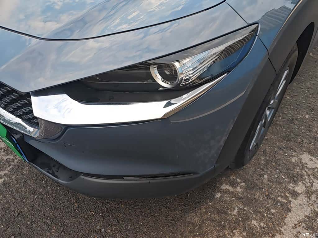 Mazda CX-30, 2025 24