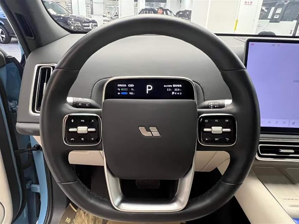 Li Auto Ideal L7