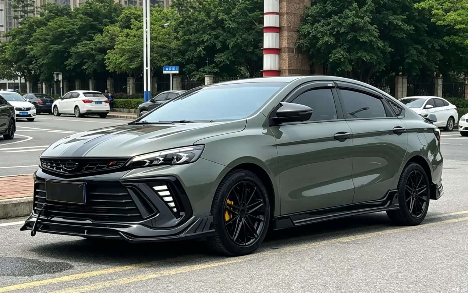 Geely Binray, 2022 1