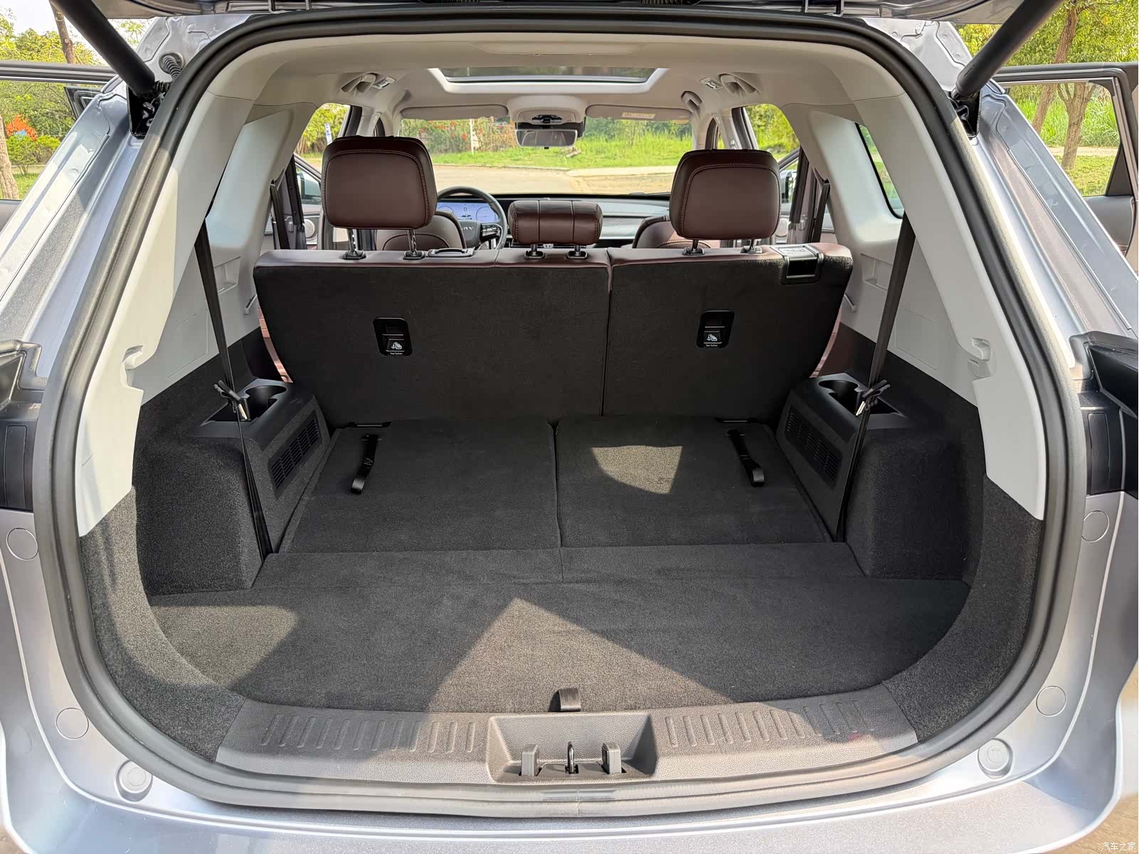 Chery Tiggo 8, 2024 33