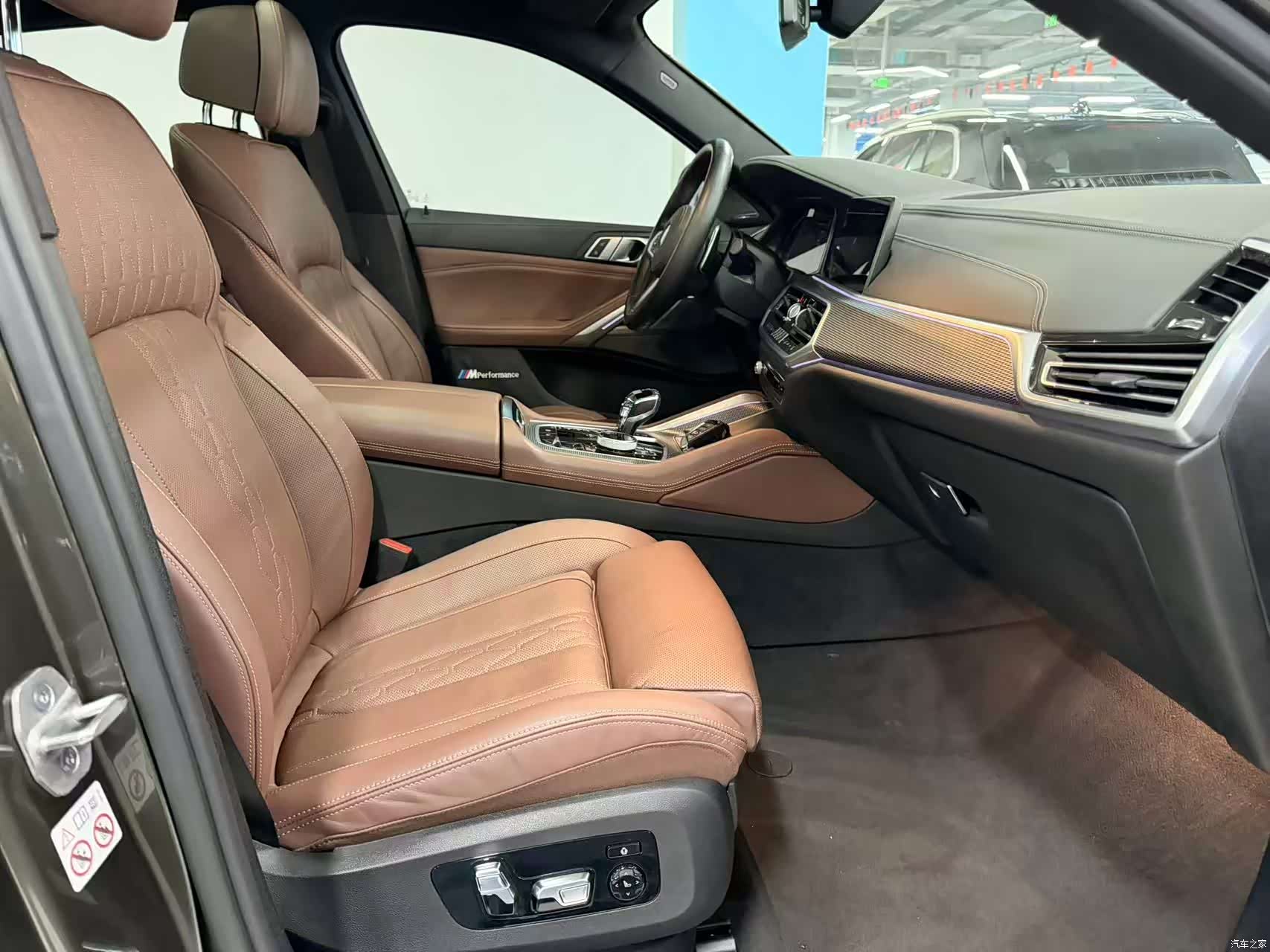 BMW X6, 2021 12
