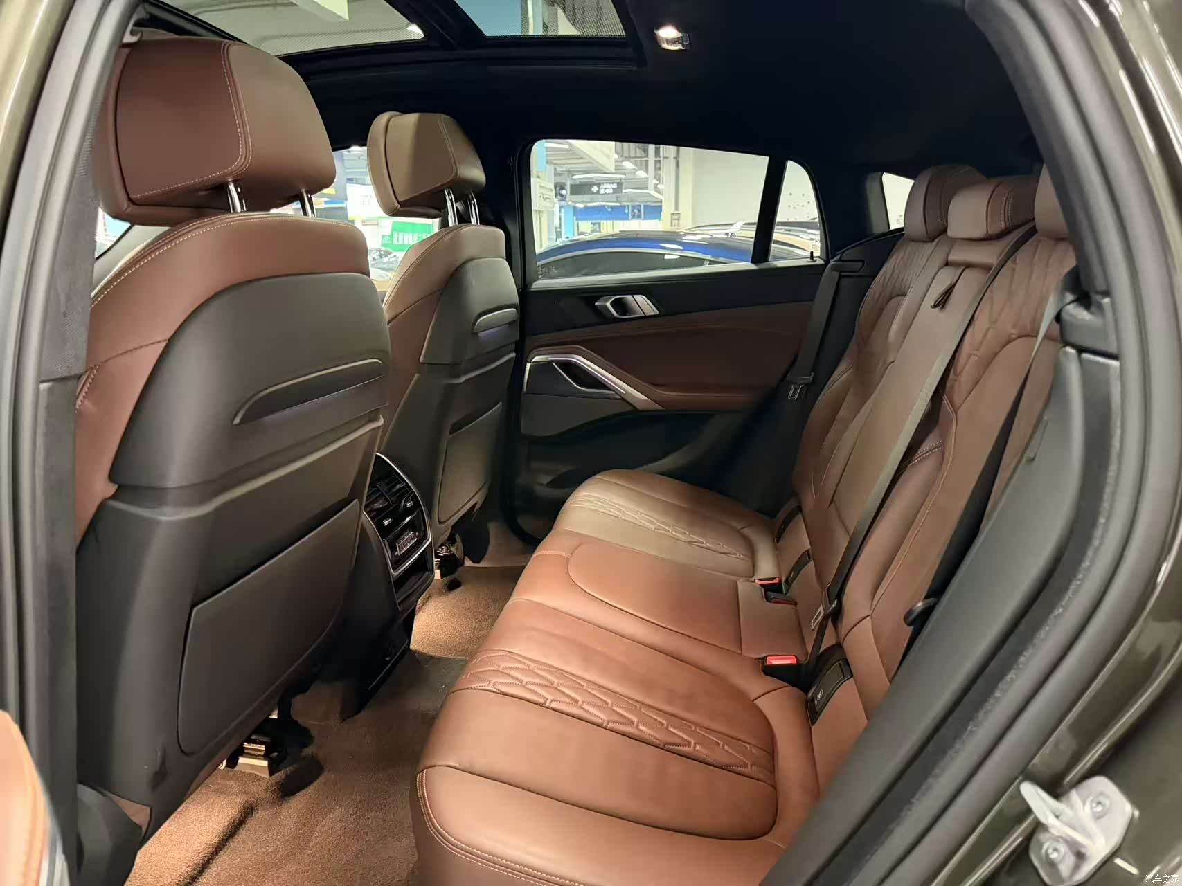 BMW X6, 2021 10