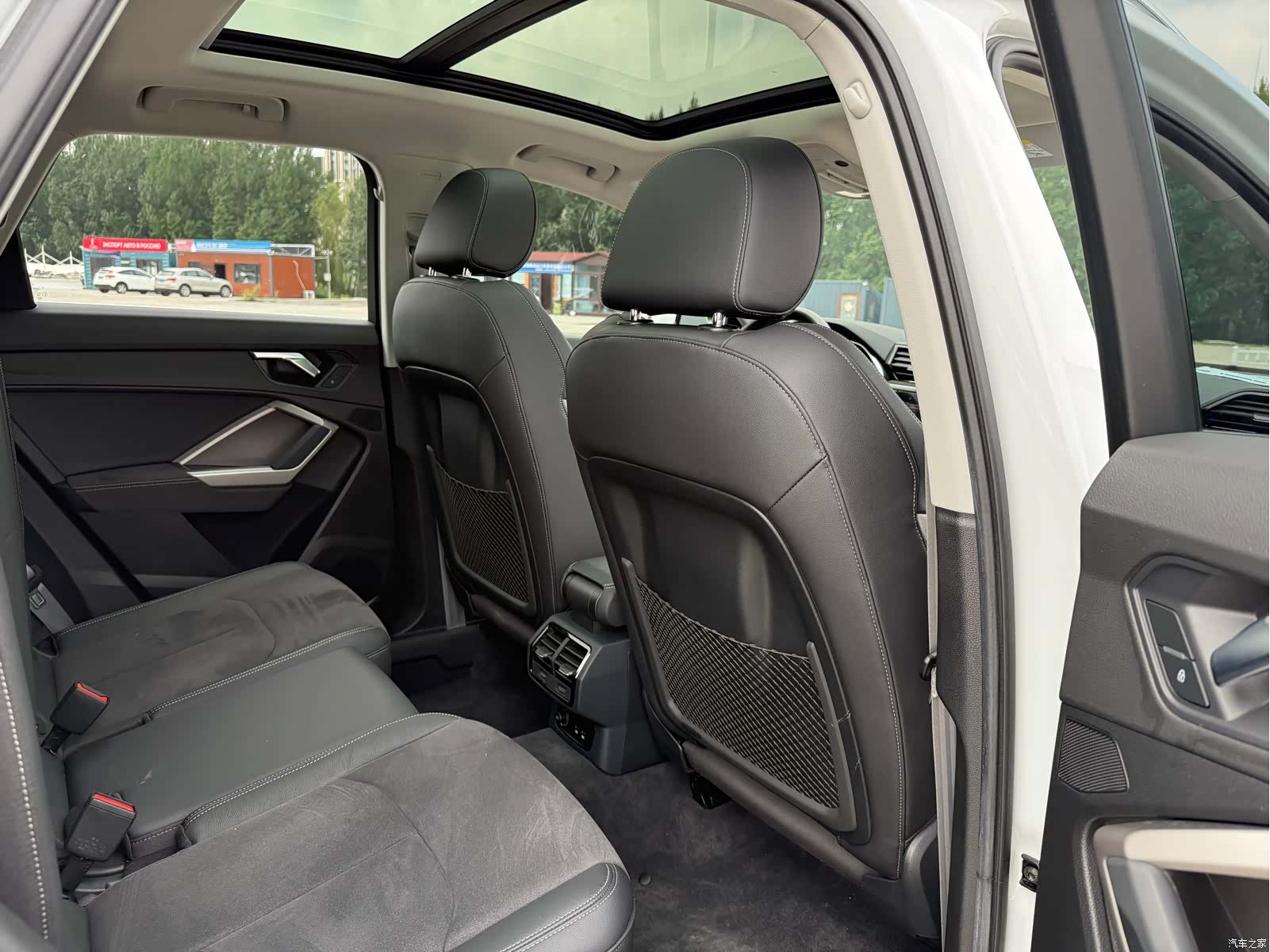 Audi Q3, 2022 12