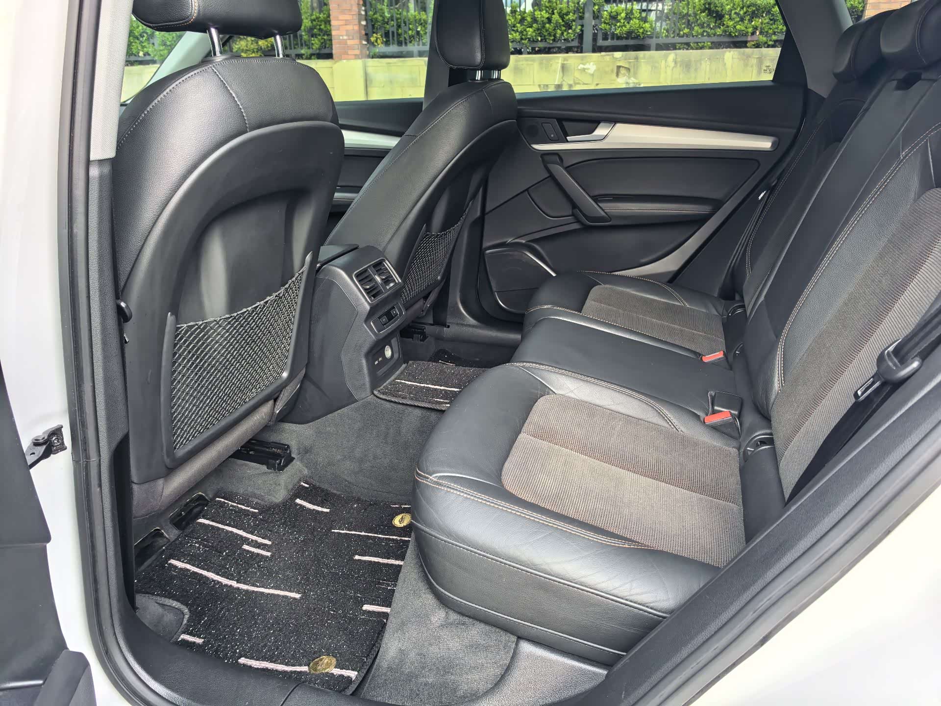Audi Q5L, 2018 6
