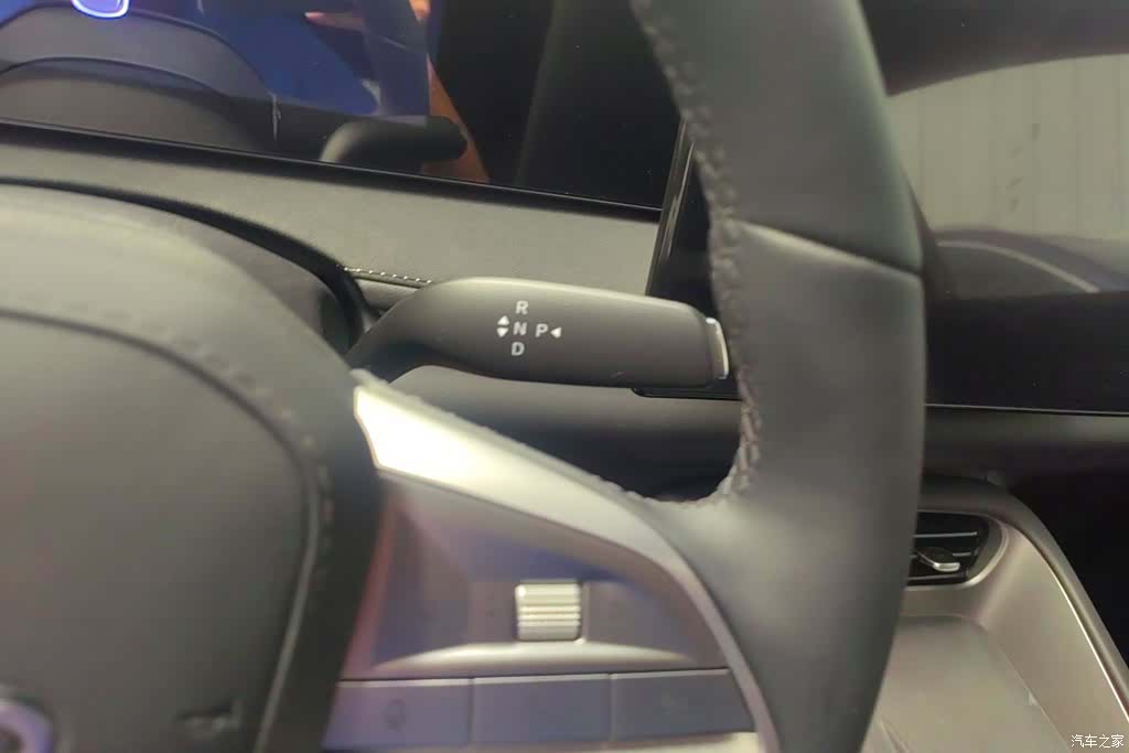 BYD HiAce, 2026 16