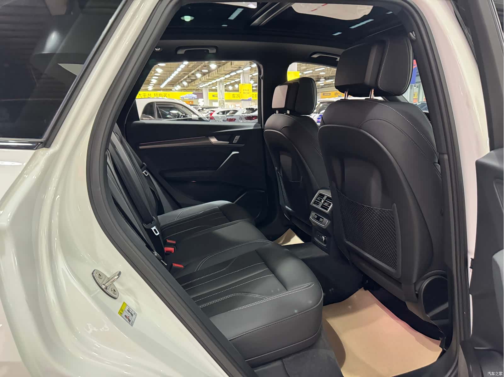 Audi Q5L, 2024 10