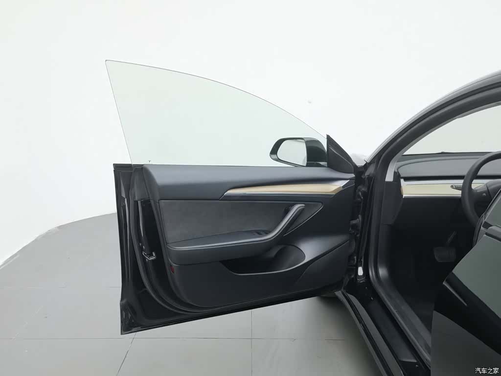 Tesla Model 3, 2022 8
