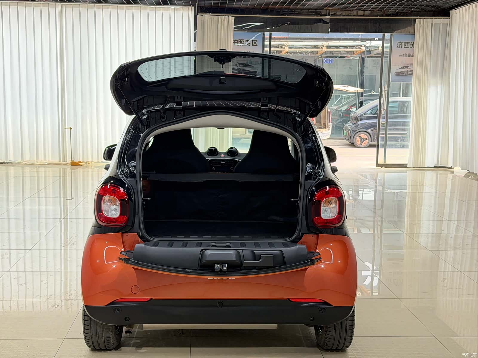 Smart Fortwo, 2017 15