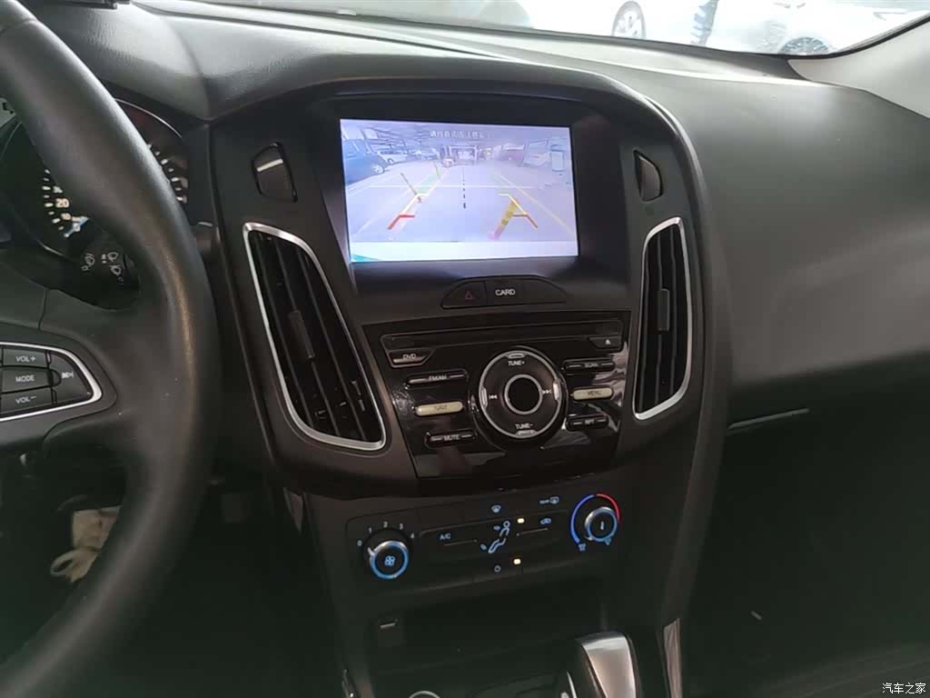Ford Focus, 2018 13