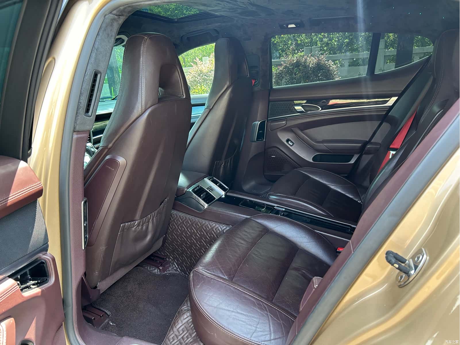 Porsche Panamera, 2011 4