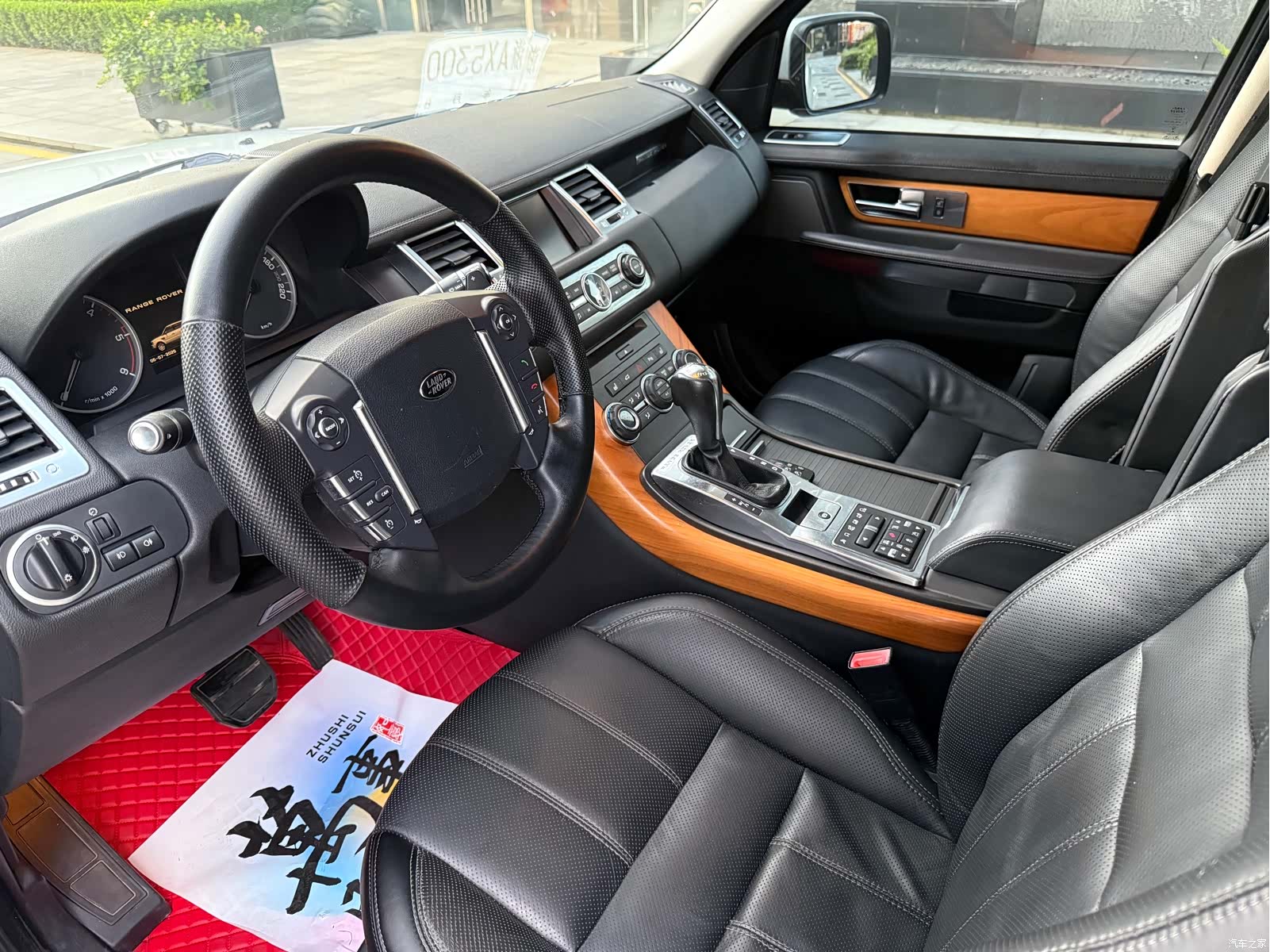 Land Rover Range Rover, 2013 7