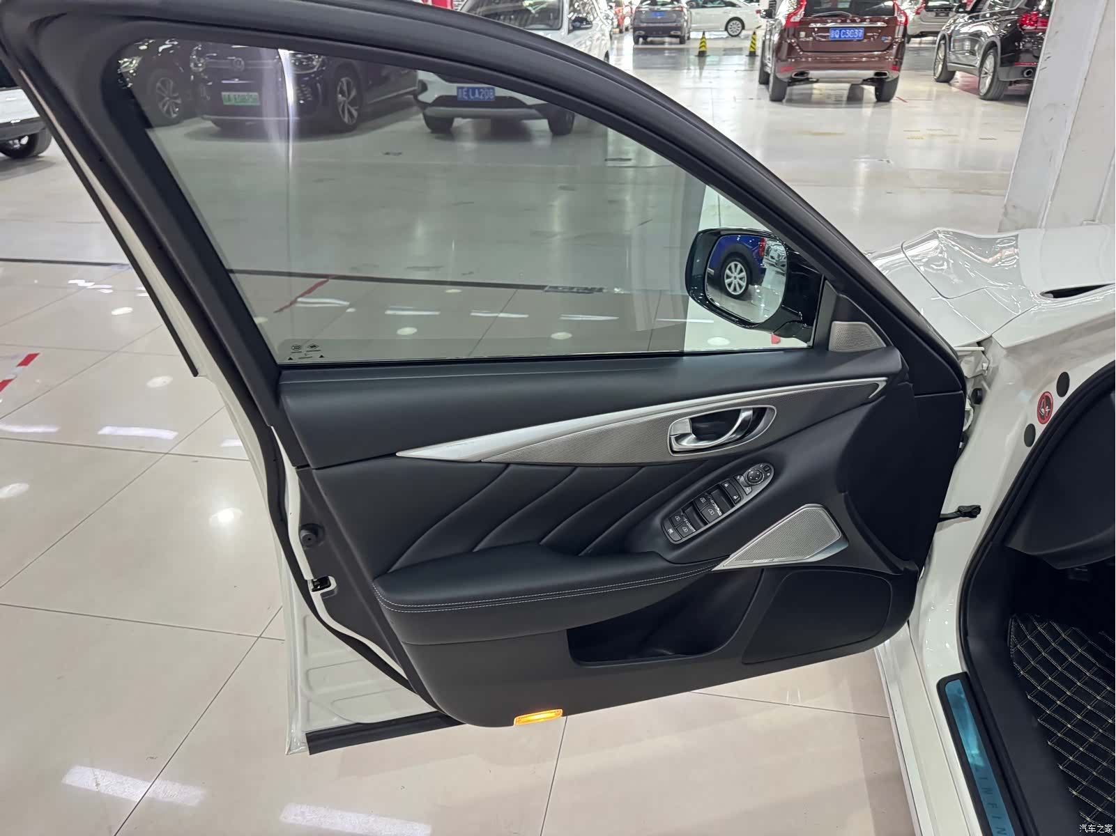 Infiniti Q50L, 2023 14