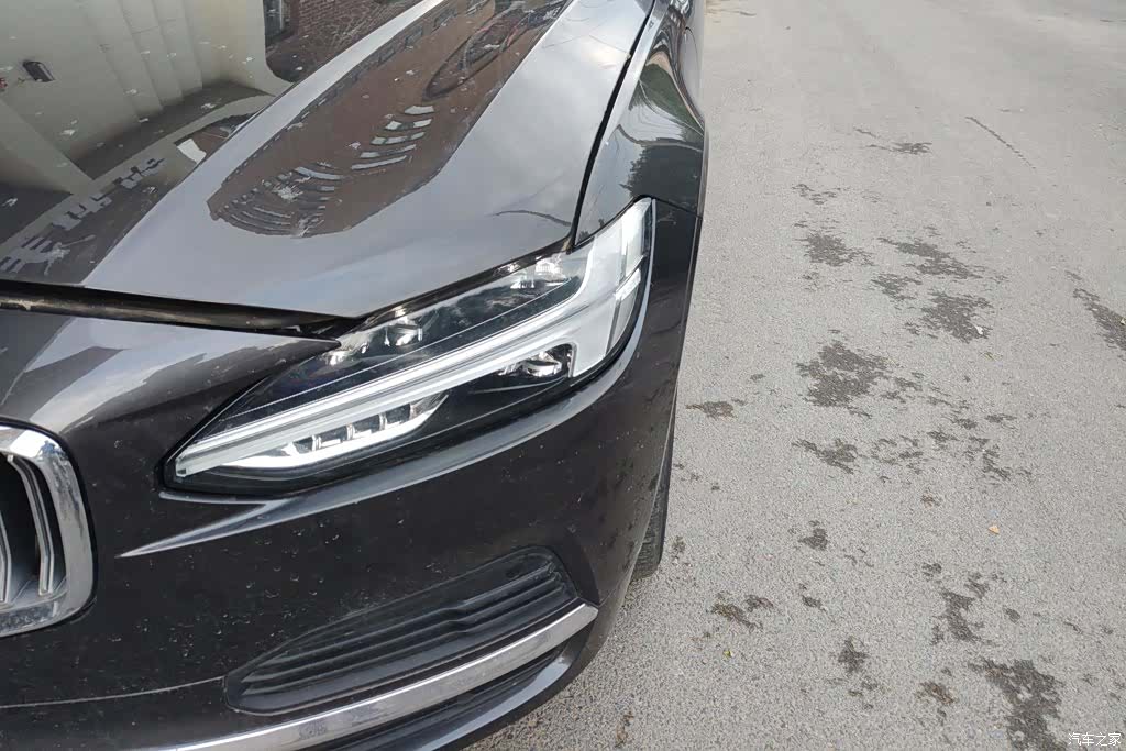 Volvo S90, 2021 все фото