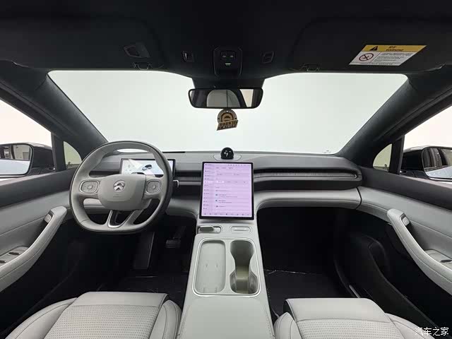 NIO ES6, 2024 7