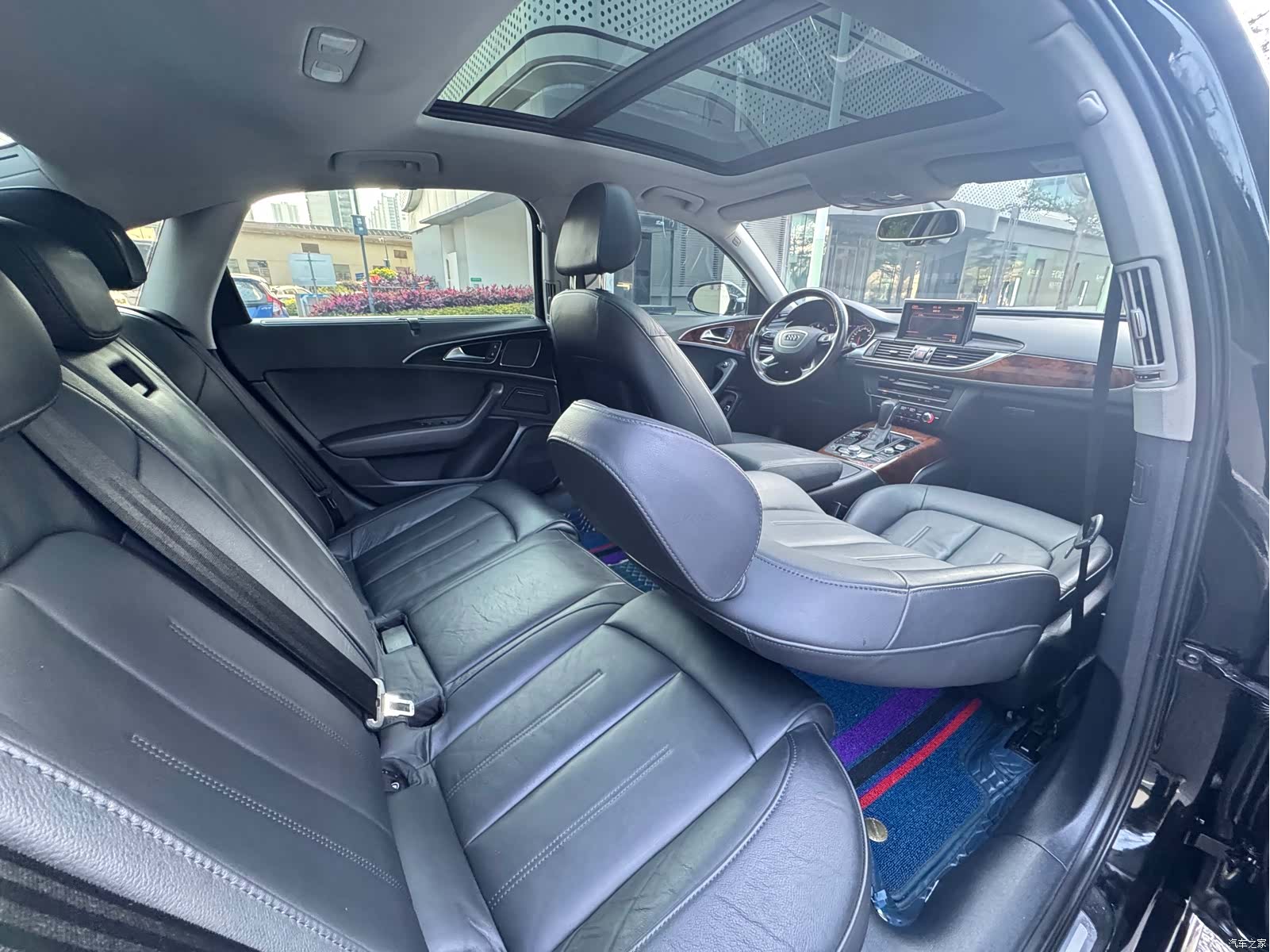 Audi A6L, 2016 26
