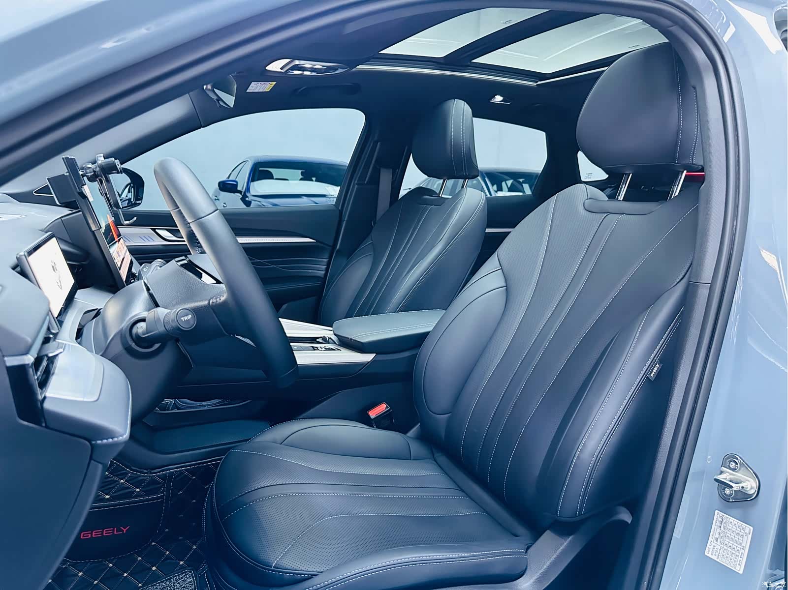Geely Preface, 2025 10