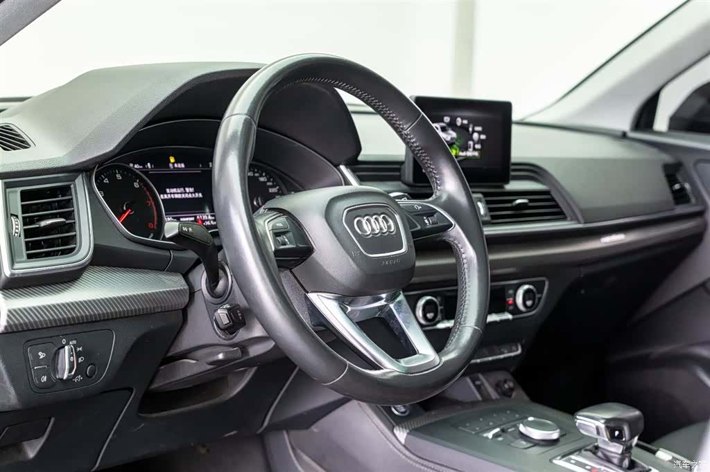 Audi Q5L, 2020 16
