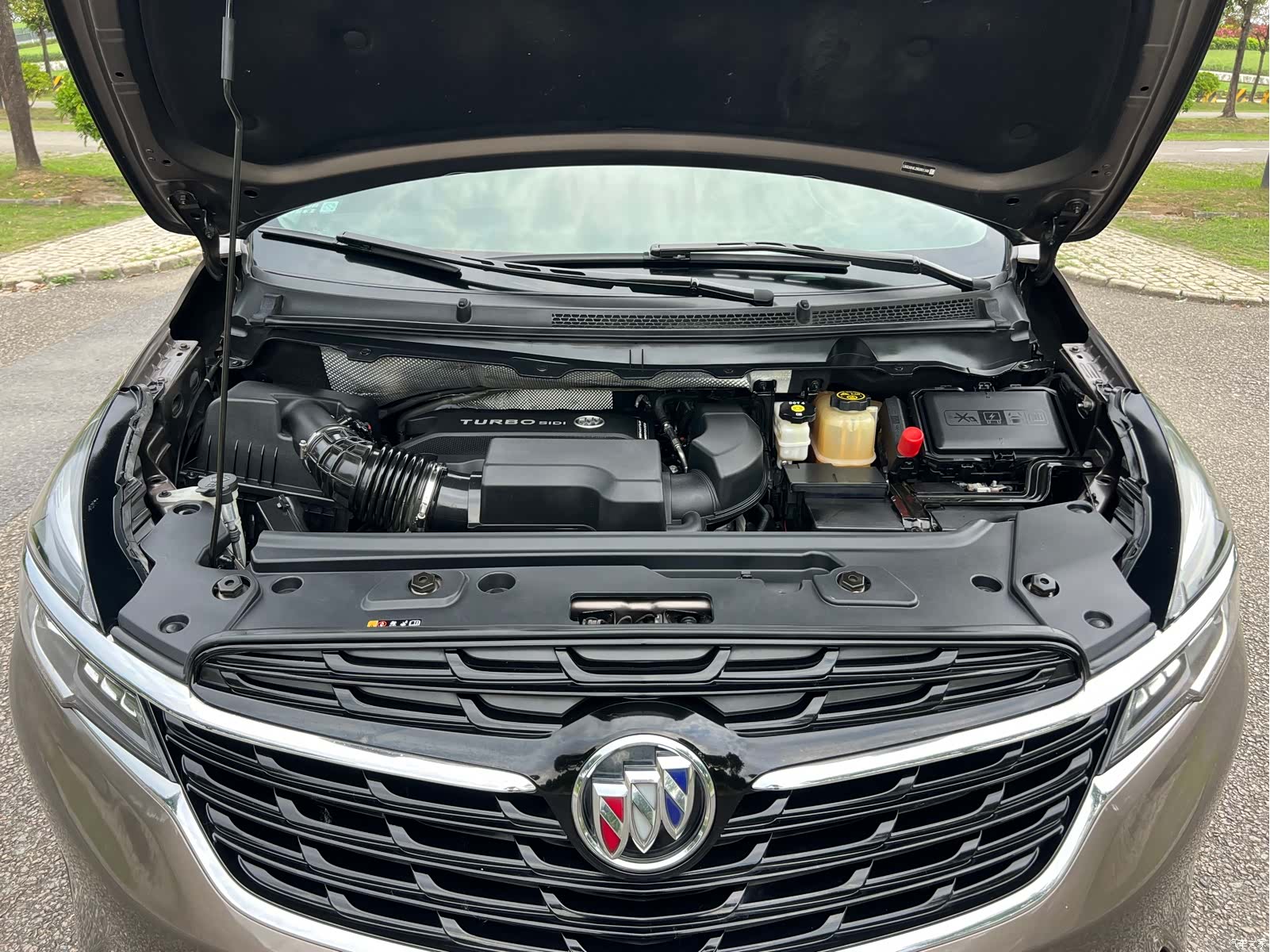 Buick GL8, 2022 20