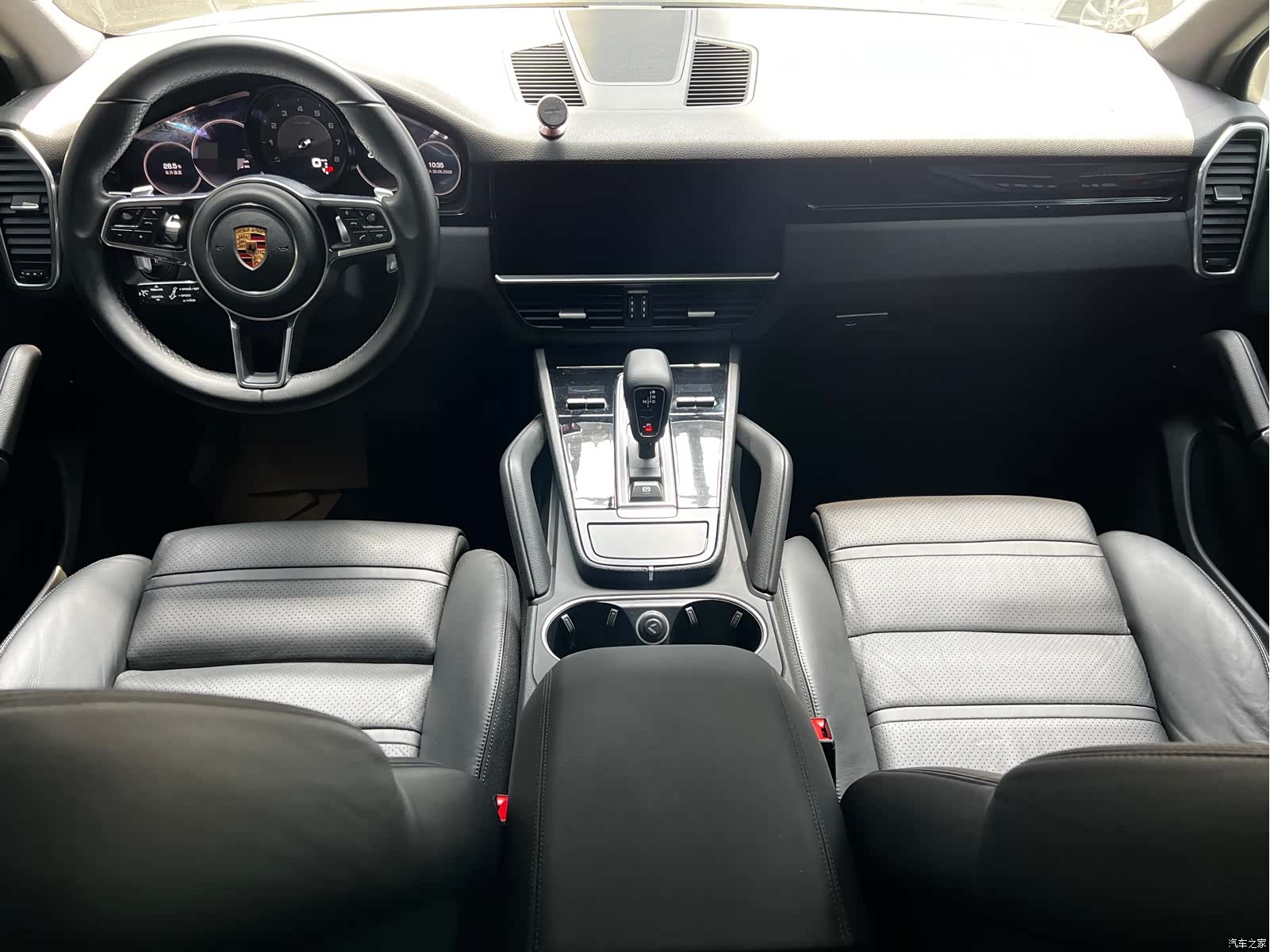 Porsche Cayenne, 2018 8