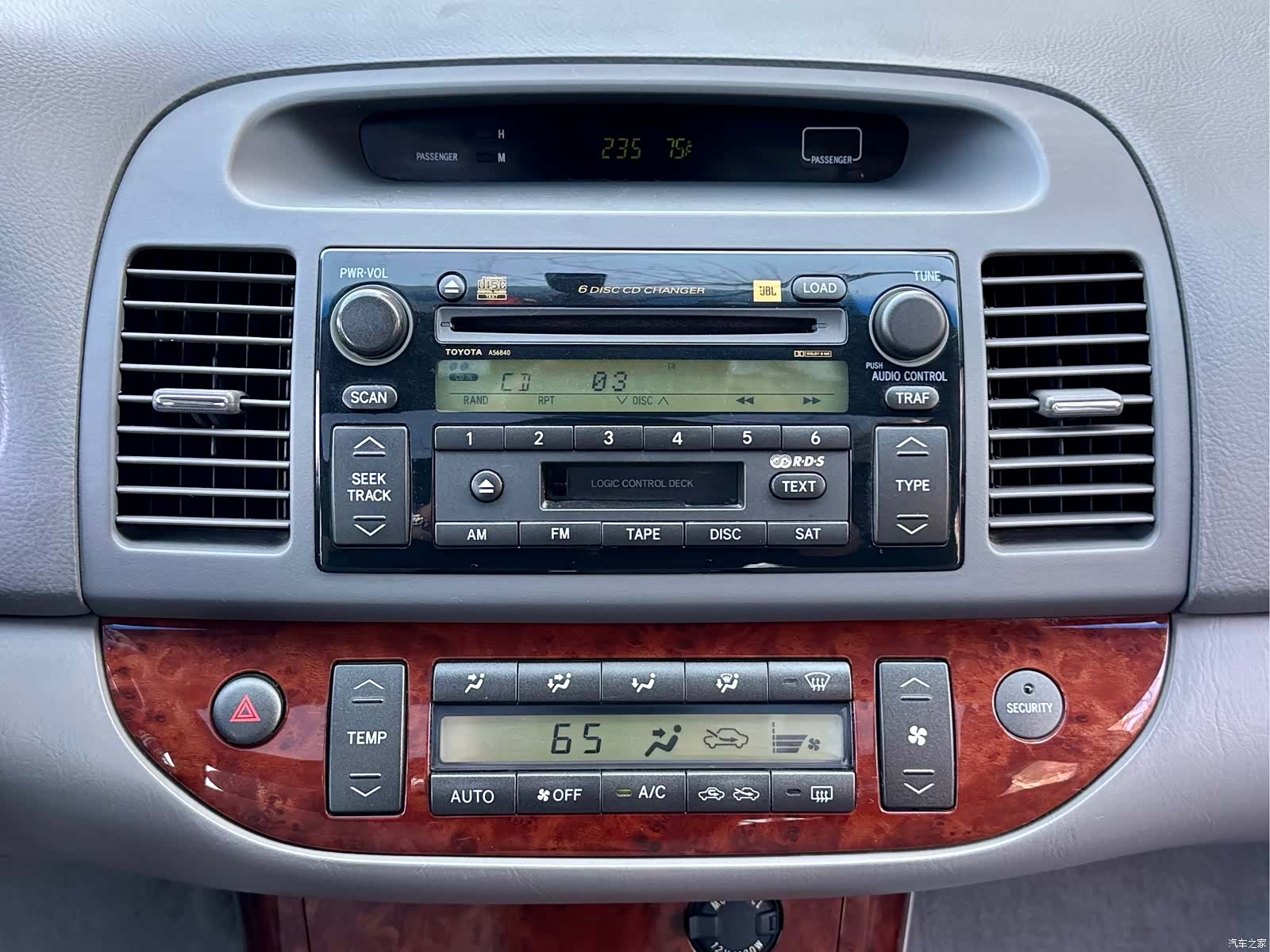 Toyota 05, 2005 6