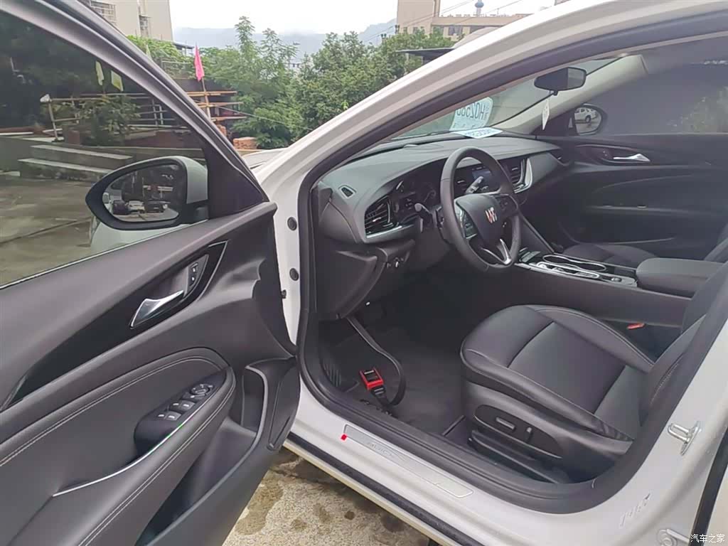 Buick Regal, 2025 16