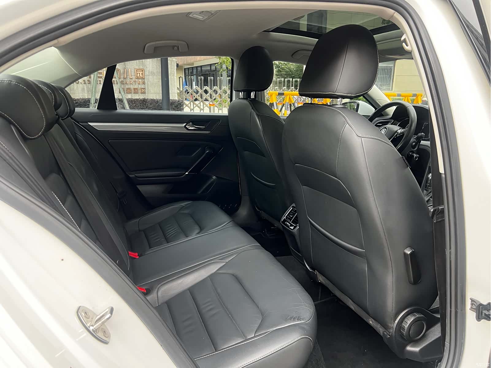 Volkswagen Lamando, 2015 6