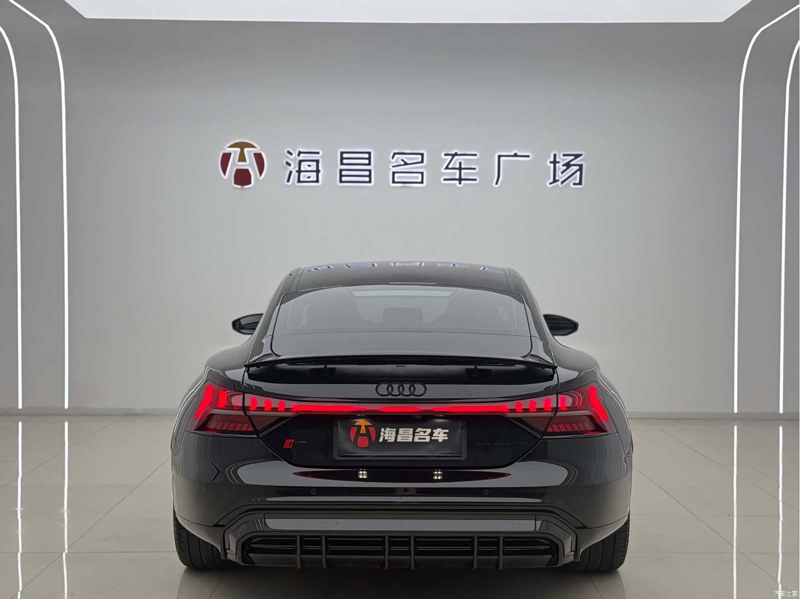 Audi e-tron, 2024 8