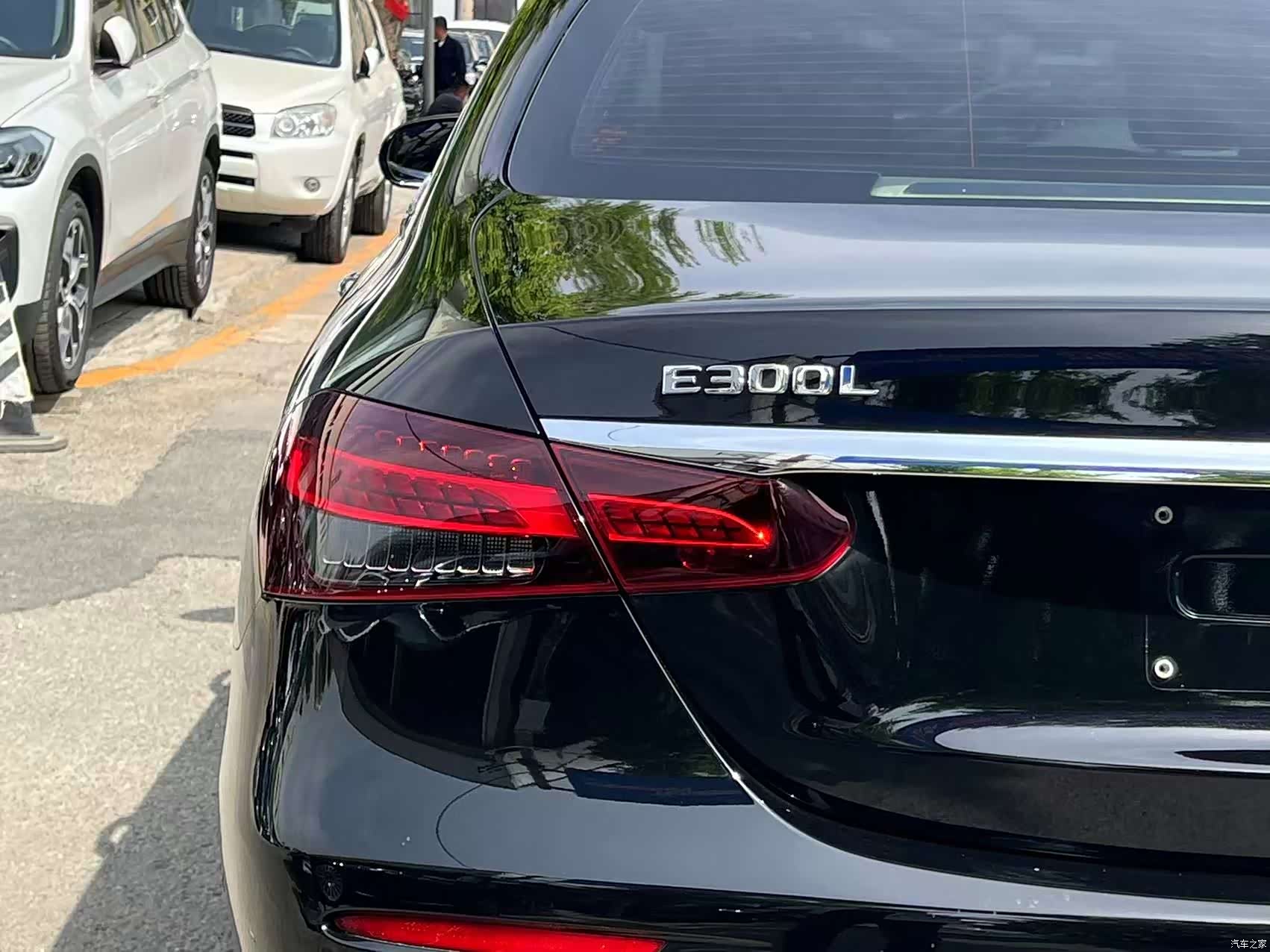 Mercedes-Benz E-Class, 2022 10