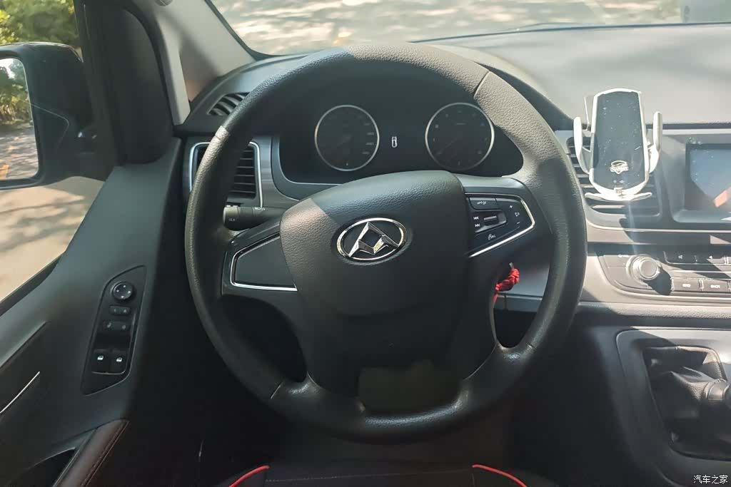 Maxus G10, 2018 15