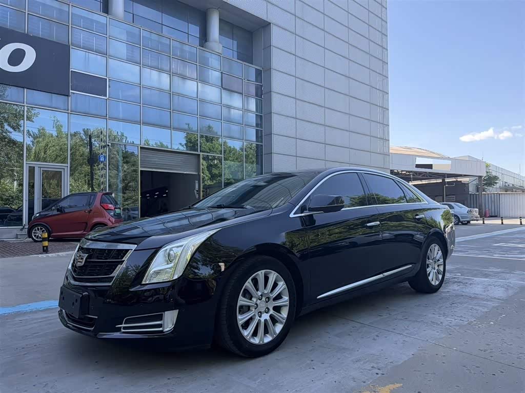 Cadillac XTS