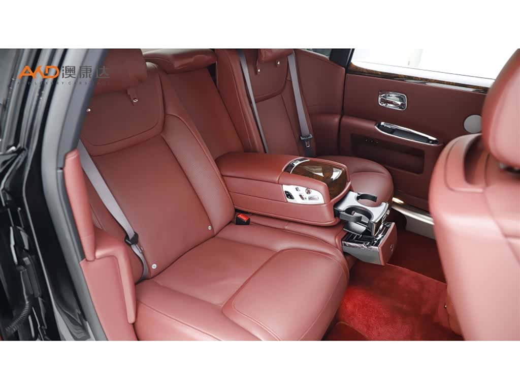 Rolls-Royce Ghost, 2017 8