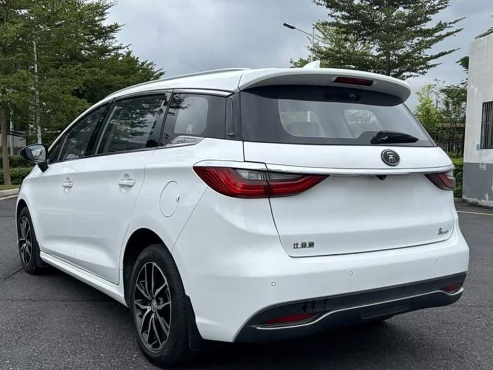 BYD Song MAX BYD Song MAX