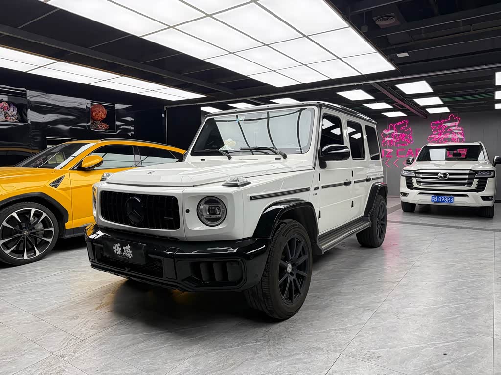 Mercedes-Benz G-Class