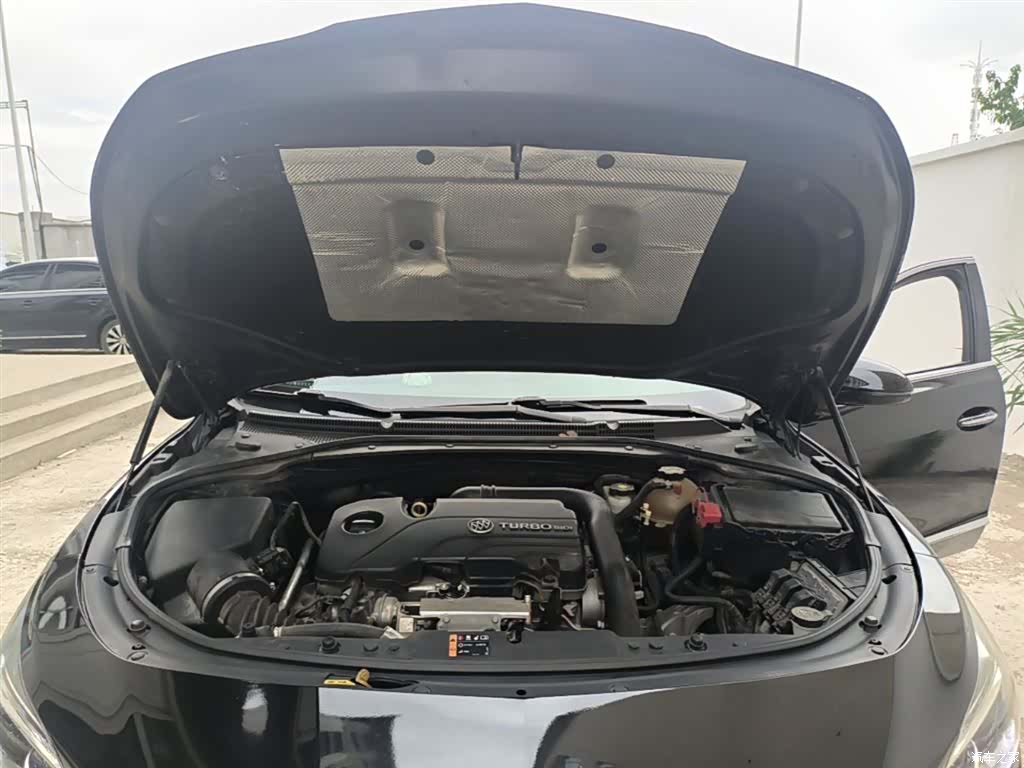 Buick LaCrosse, 2019 20