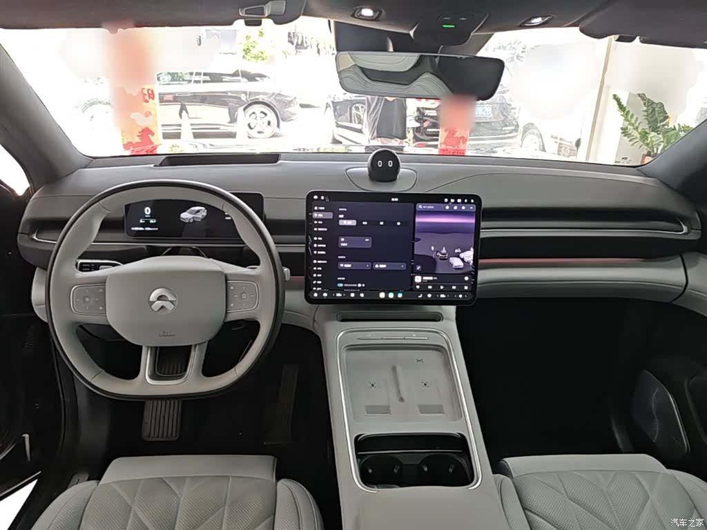 NIO ES6, 2025 10