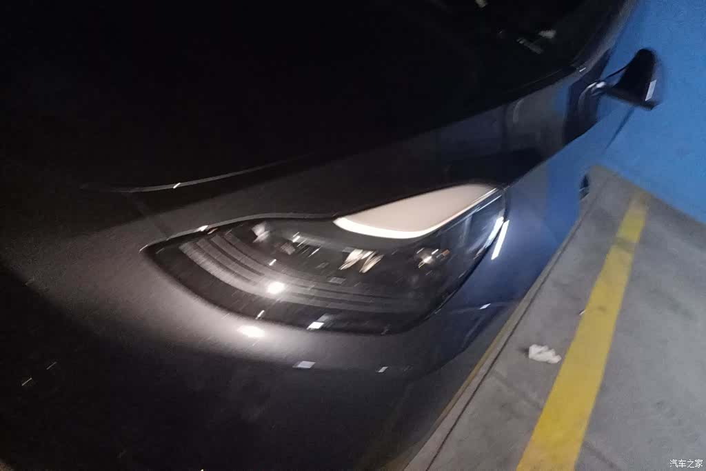 Tesla Model Y, 2024 все фото