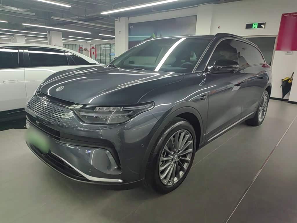 Leapmotor C11