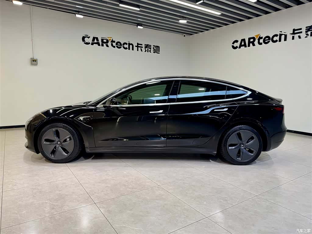 Tesla Model 3, 2020 7