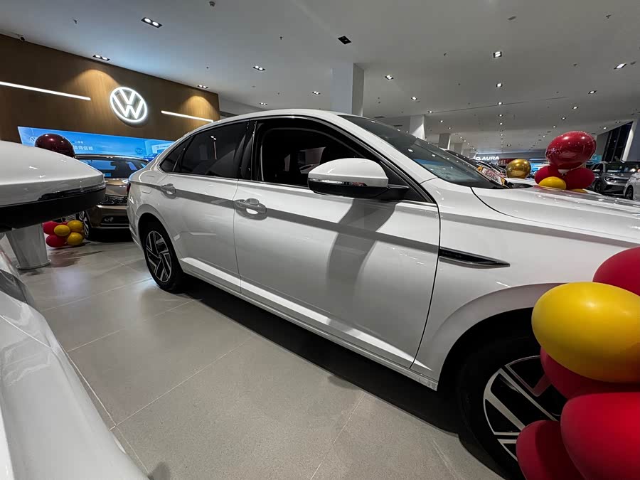 Volkswagen Sagitar 2023, фото 3