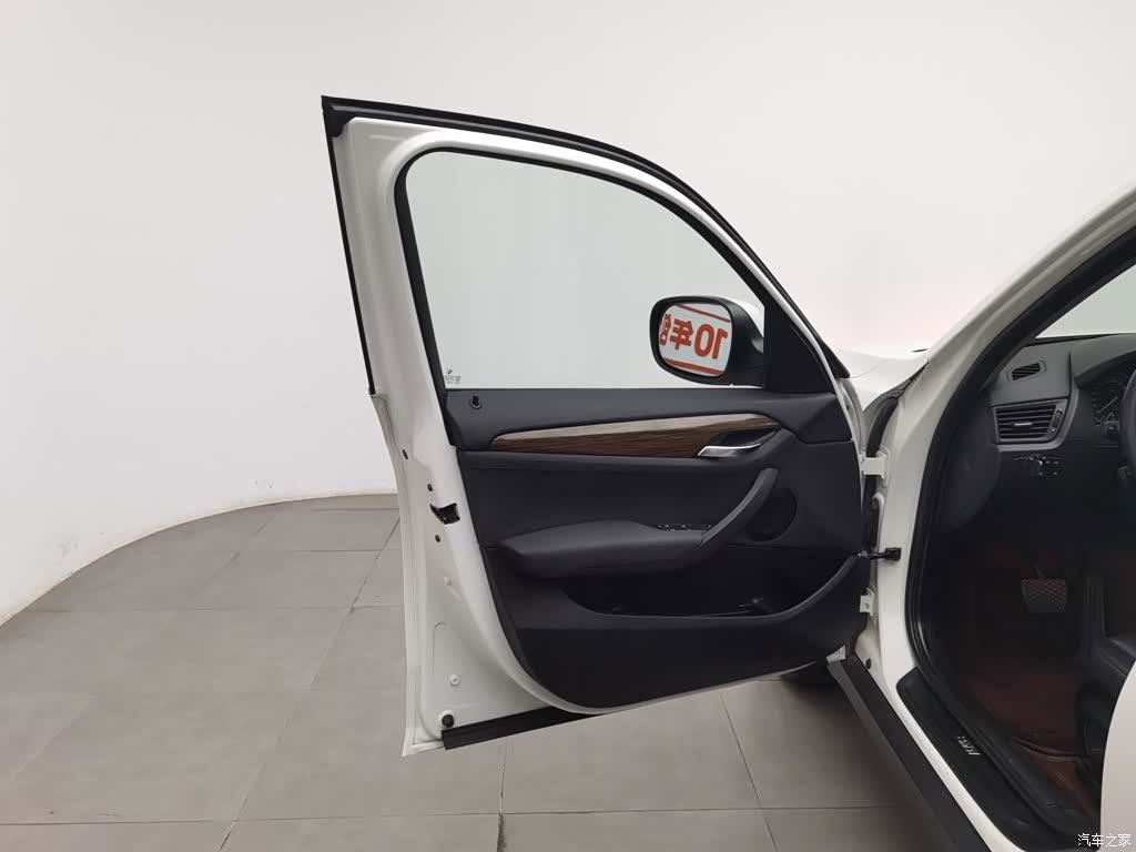 BMW X1, 2012 8