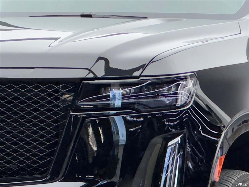 Cadillac Escalade, 2026 3